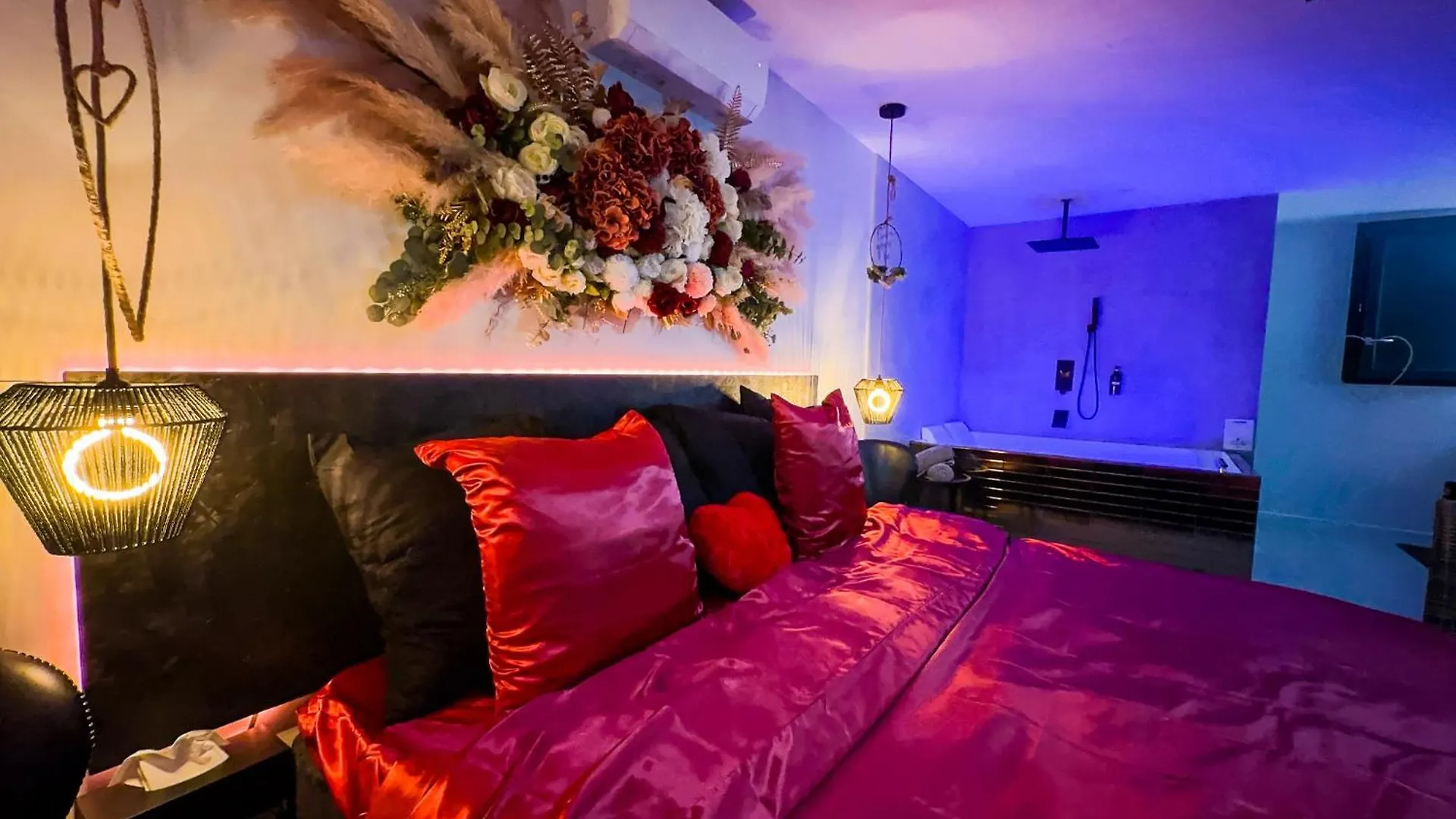 Yetişkin Oteli Serenity Suite - Love Room Vénissieux